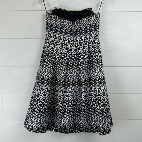 NEW Eva Franco Anthropologie 2 FIFI Metallic Strapless Party Dress - Picture 6 of 9